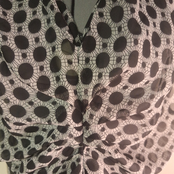 Daniel Rainn Navy Graphic Poka-Dots  Top Size Med - Picture 3 of 7